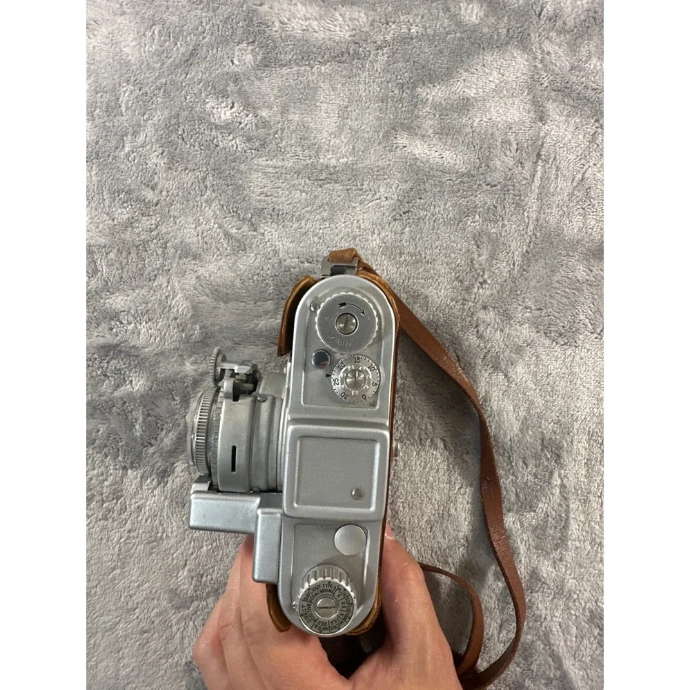 Vintage Kodak 35 Rangefinder Camera with Leather Field Case Box (untested)